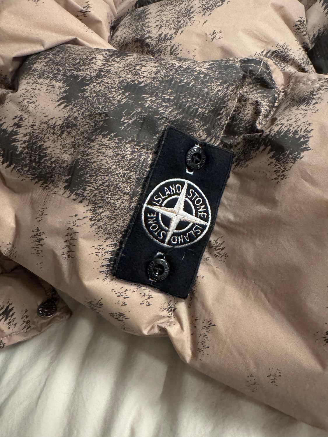 스톤아일랜드 24-25FW 아이스자켓 패딩 상품이미지6