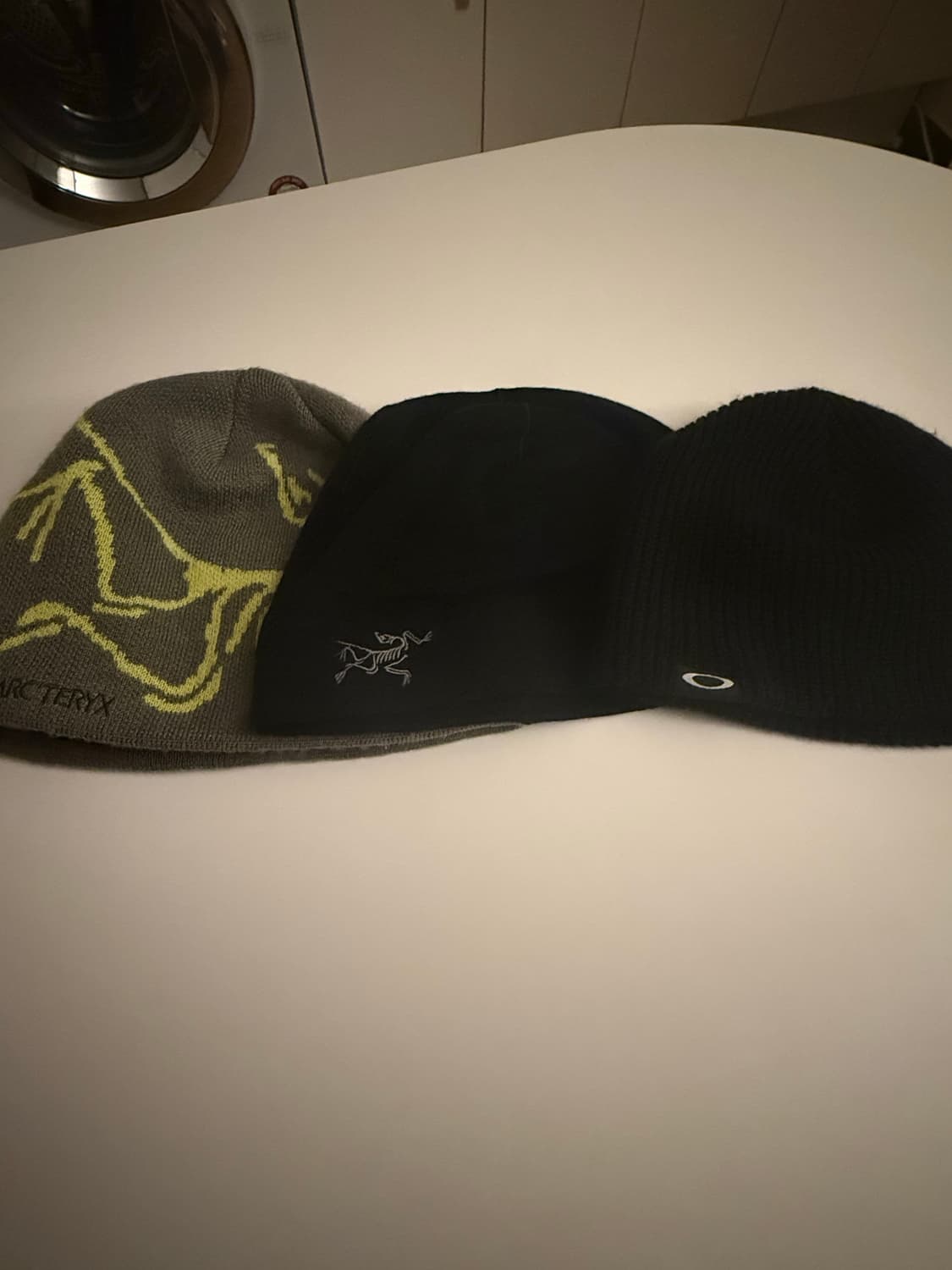 아크테릭스 버드 헤드 토크, 아크테릭스 로 라이트웨이트, 오클리 세션비니 상품이미지1