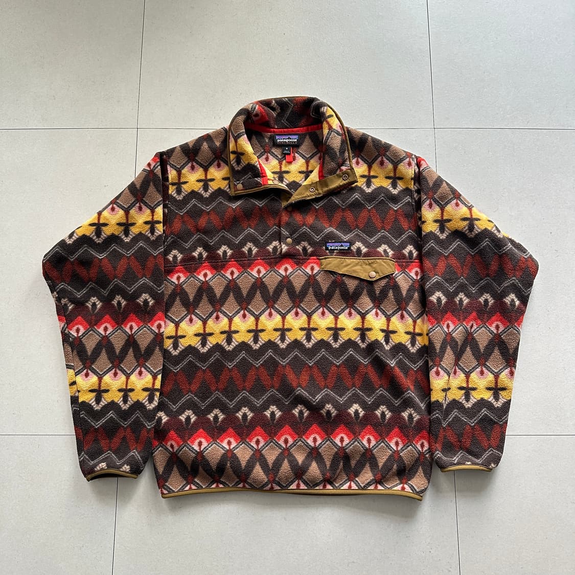 파타고니아 신칠라 아즈택 나바호 에스닉 패턴 스냅T M 상품이미지1