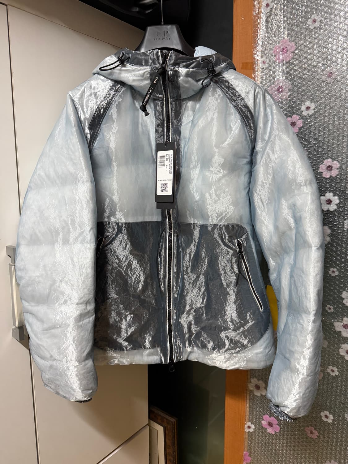 L] CP컴퍼니 x 엔드 클로딩 캔디 고글 푸퍼 자켓 상품이미지5