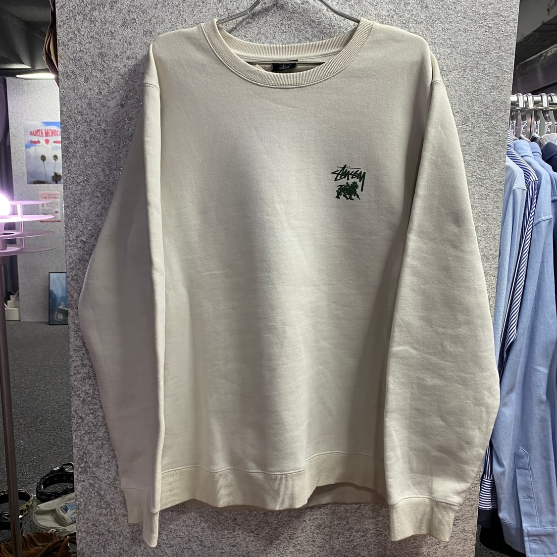 스투시 트라이브 빅로고 박시핏 맨투맨 B2961 상품이미지2