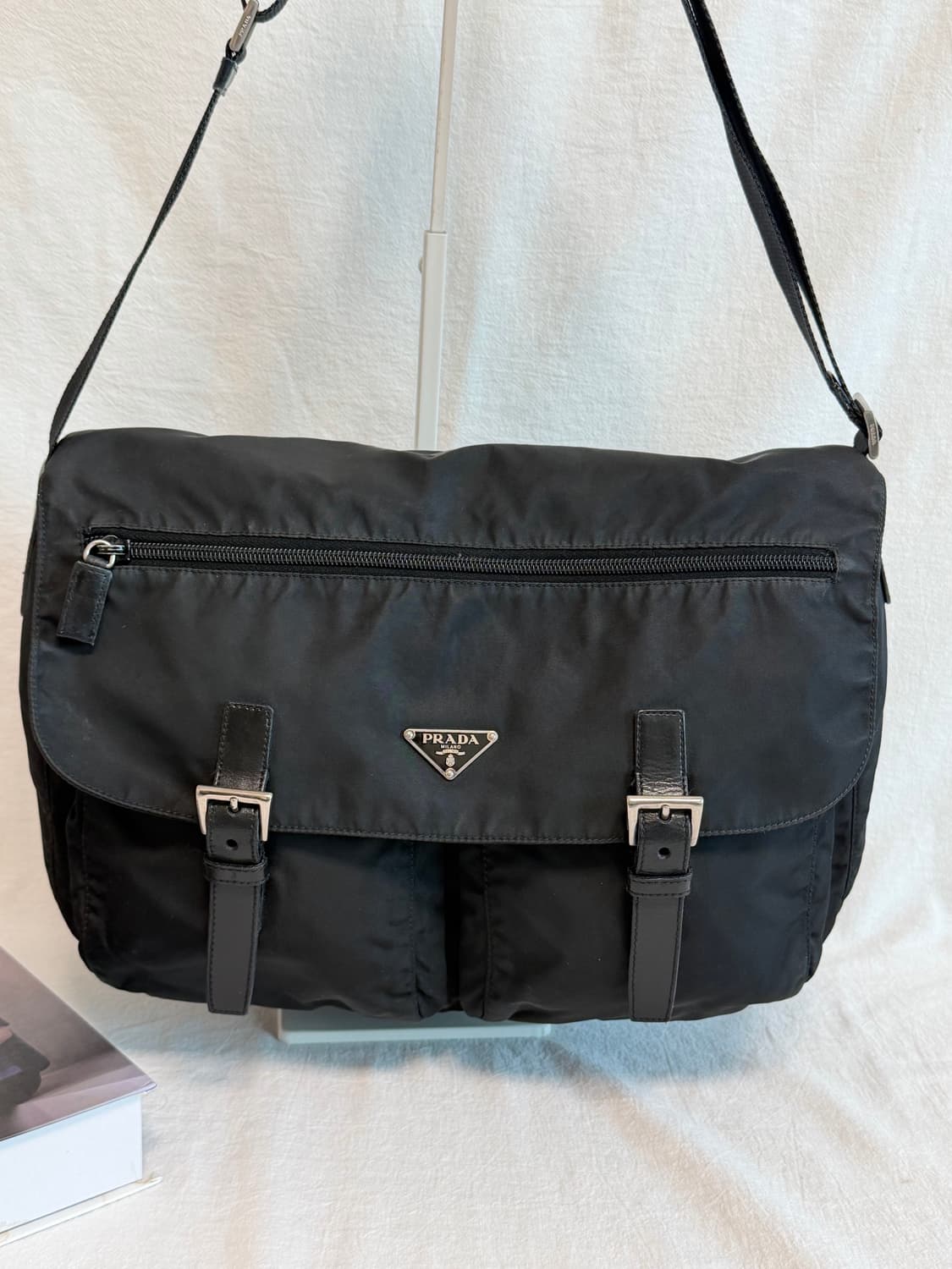 정품 프라다 포코노 나일론 투포켓 메신저백 크로스백 숄더백 블랙 상품이미지2