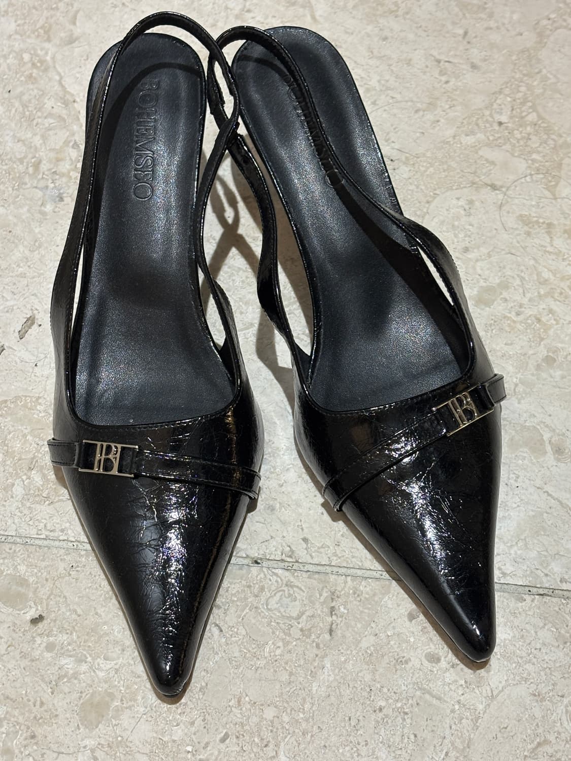 보헤미안서울 블랙 에나멜 슬링백 250 상품이미지5