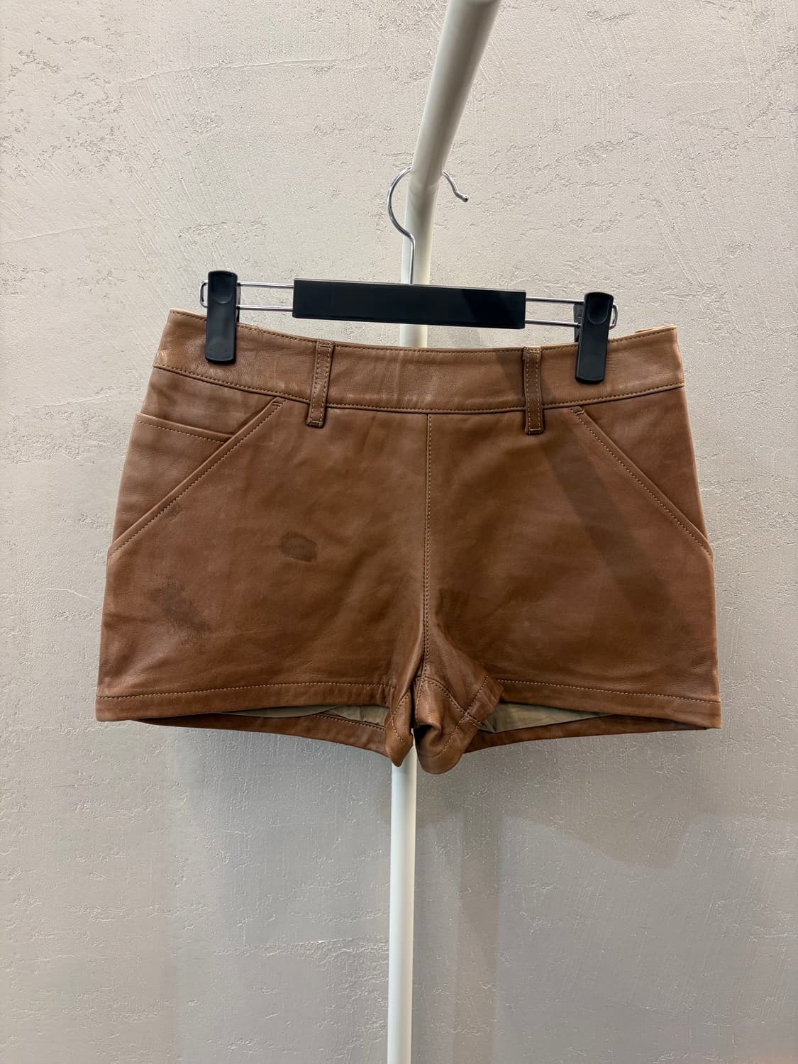 A.P.C. 아페쎄 양가죽 숏팬츠 36  상품이미지2