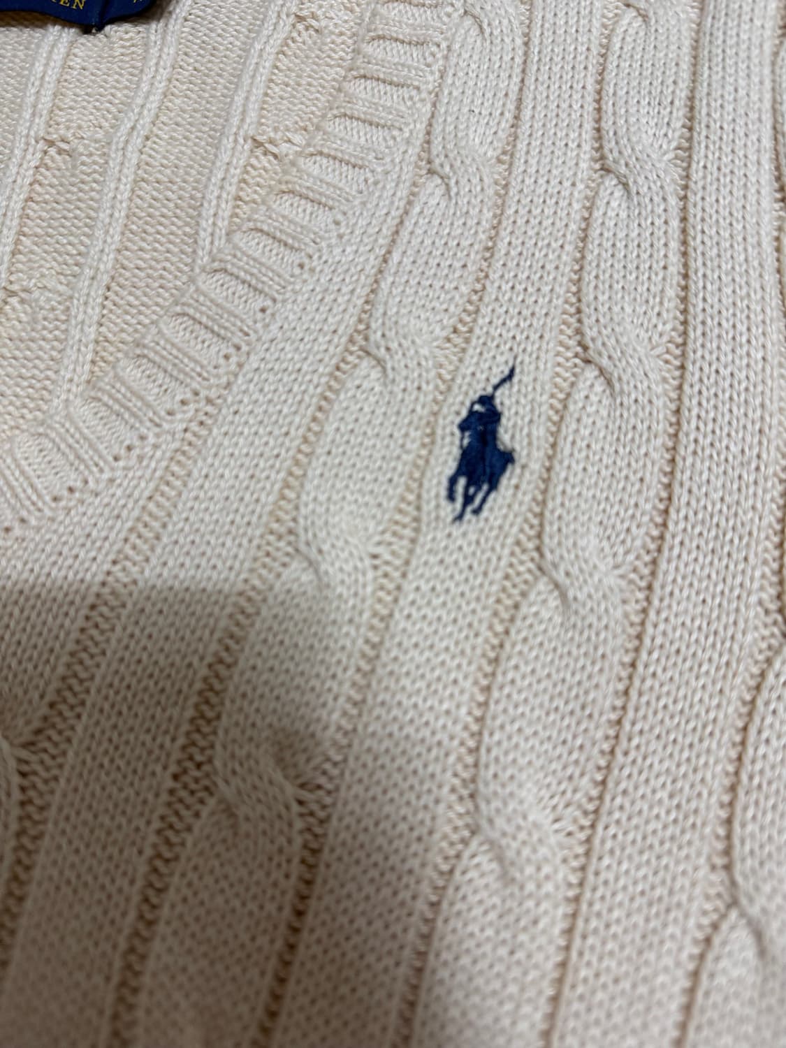 폴로 랄프로렌 브이넥 케이블 니트 아이보리 상품이미지2