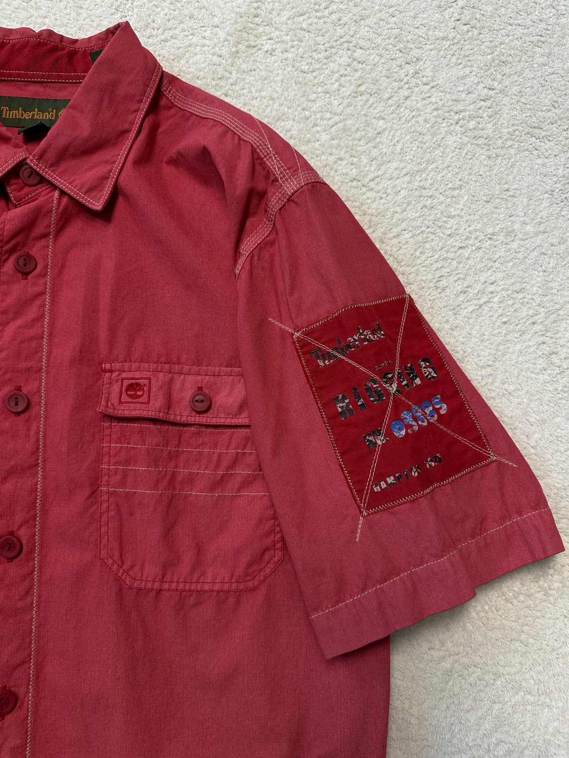 팀버랜드 딥레드 반팔 셔츠 상품이미지3