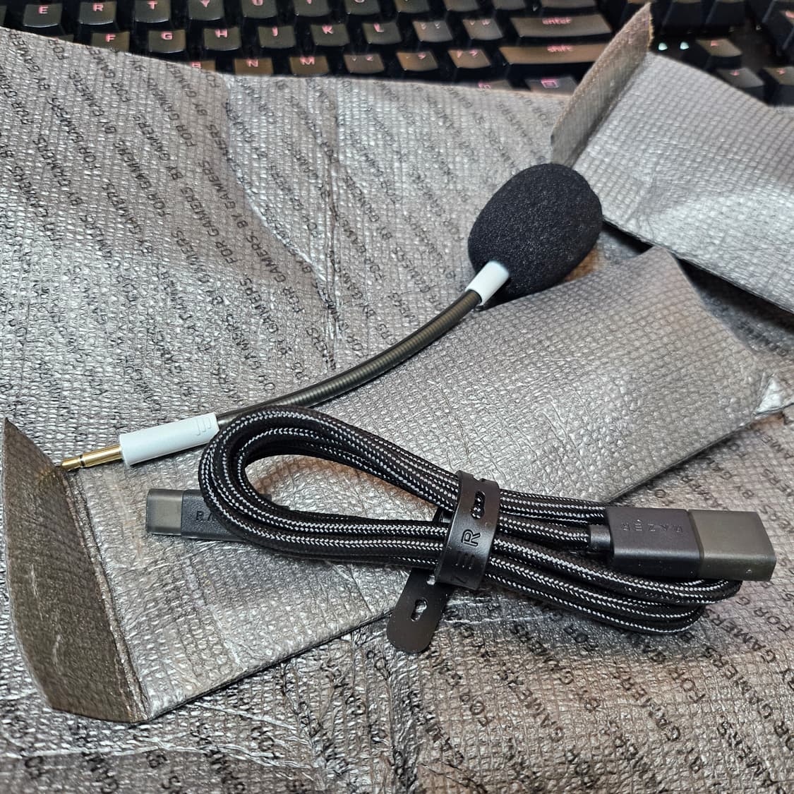 레이저 카이라 프로 헤드셋 화이트 판매 상품이미지10