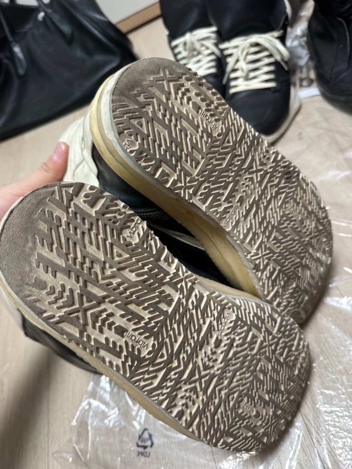 릭오웬스 건담 상품이미지9