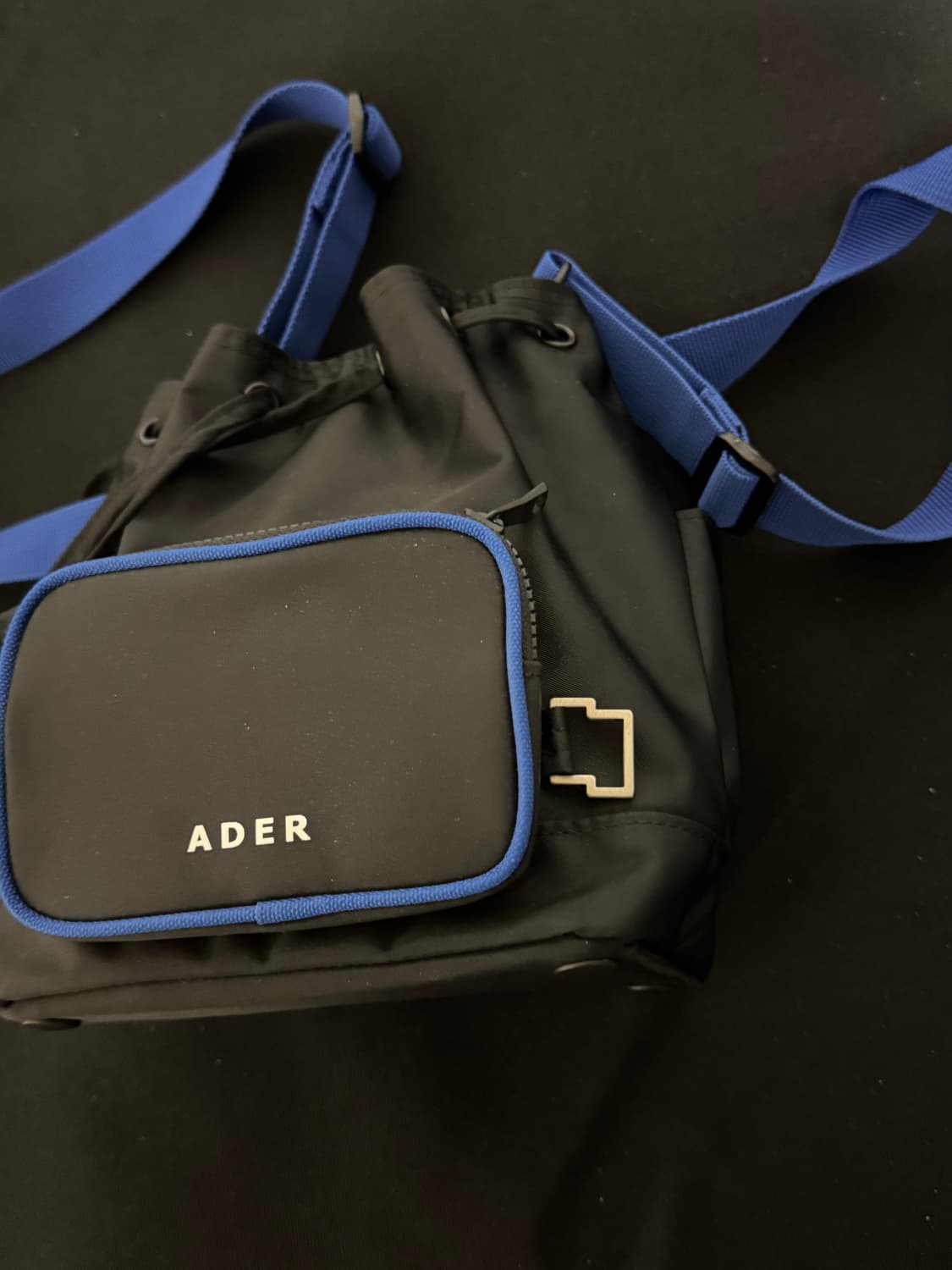 아더에러 피넛 백 상품이미지4