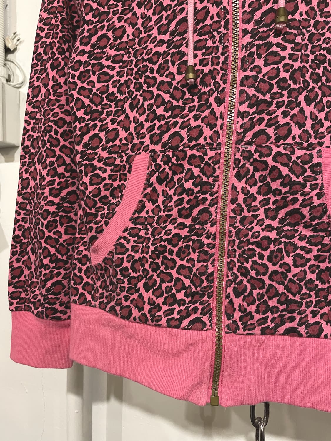 레오파드 패턴 핫핑크 후드집업 키치 갸루 상품이미지3