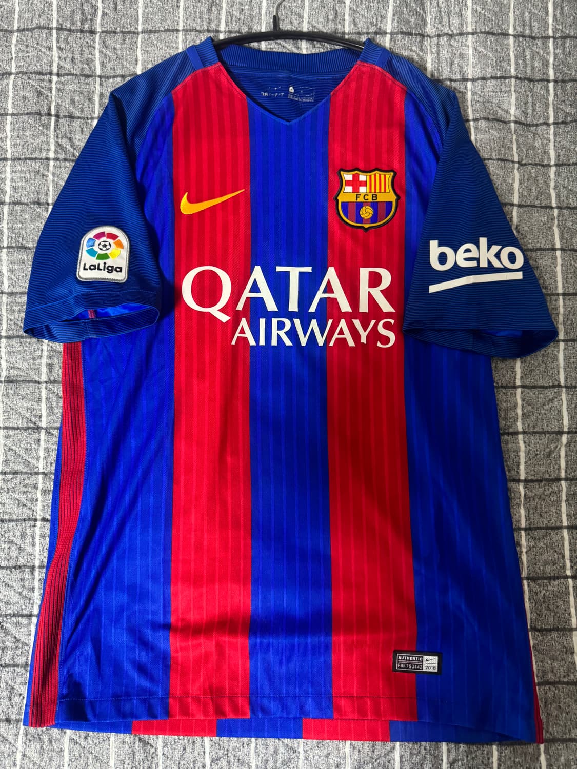 1617 바르셀로나 메시 마킹 유니폼 m사이즈 상품이미지6