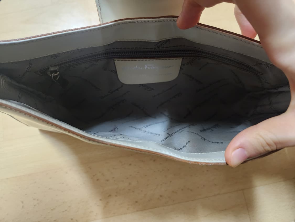 정품) 페라가모 간치니 호보백 숄더백 상품이미지9