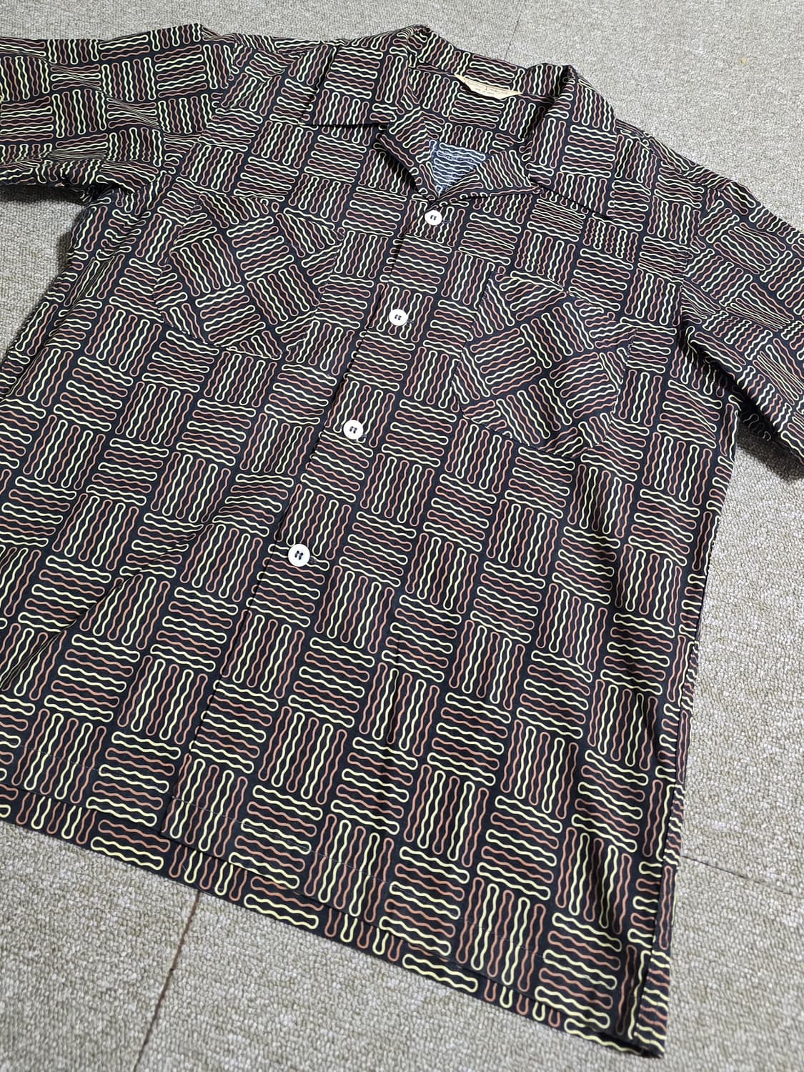 타임원클로딩 부처프로덕츠 지오메트릭 셔츠  15 엣라코 엣라스트 상품이미지2