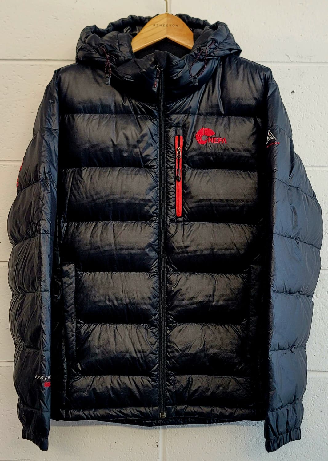 네파(NEPA) 에볼루션 800필파워 구스다운(거위털) 경량패딩점퍼 판매 상품이미지1