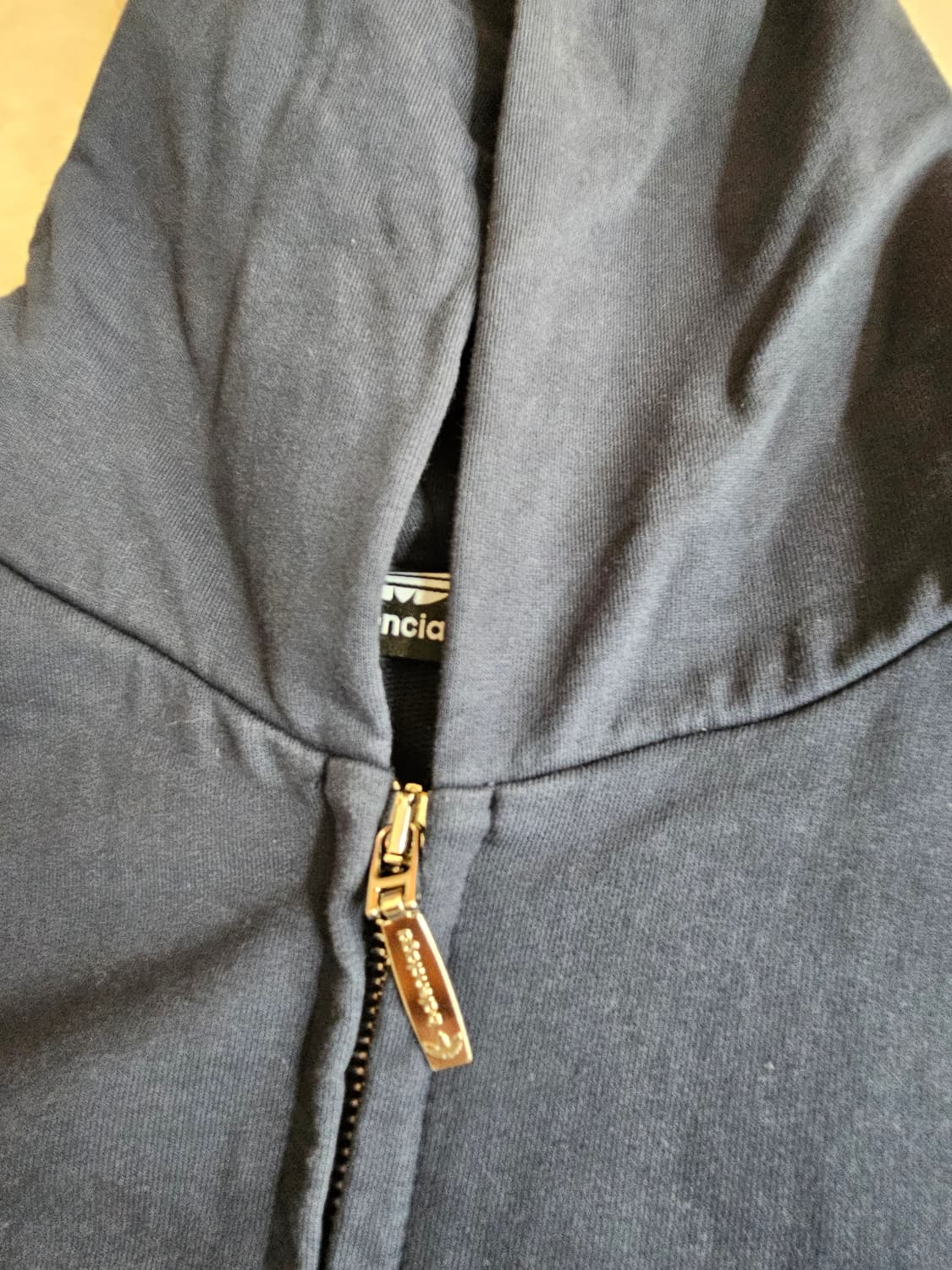 발렌시아가x아디다스 후드집업 s판매 상품이미지3