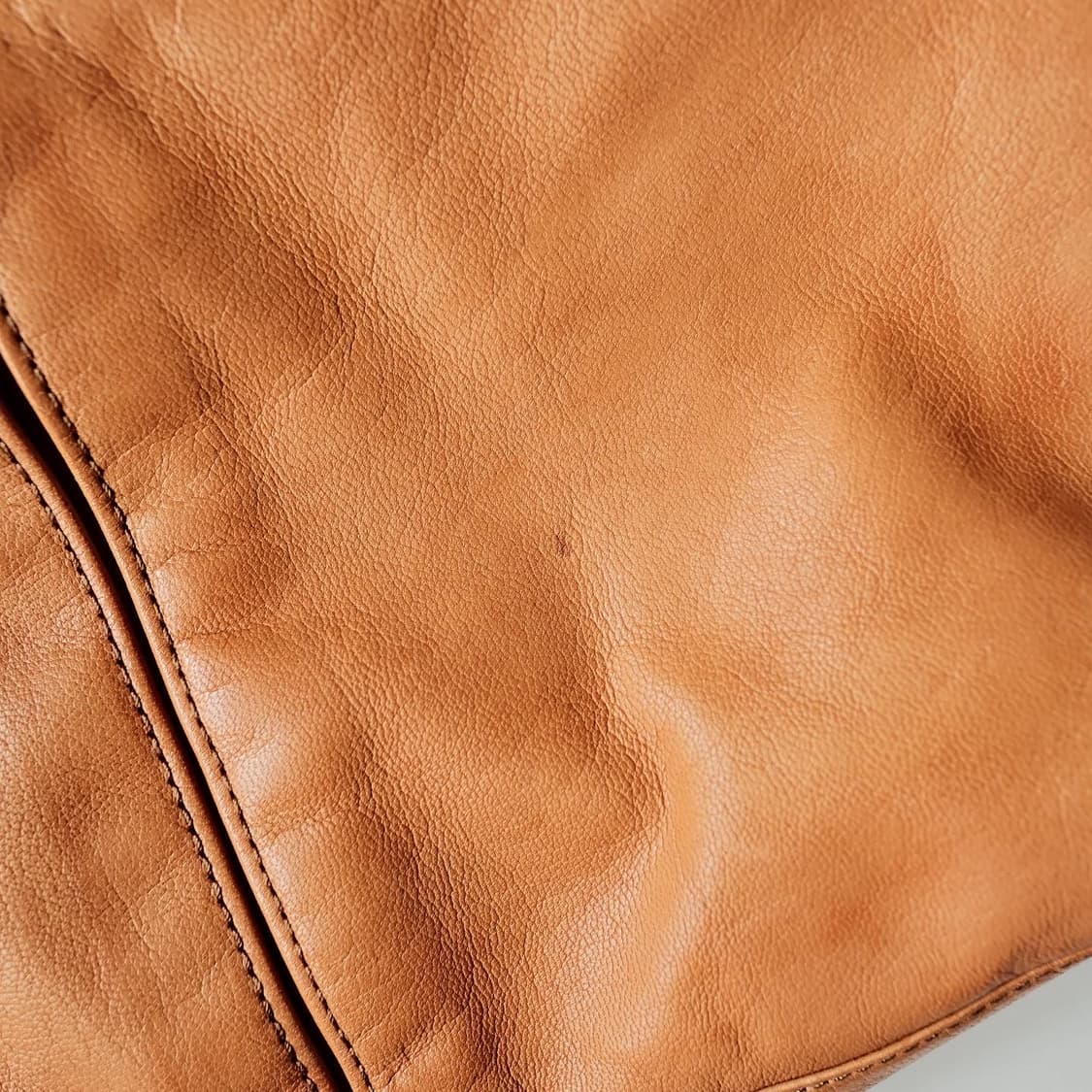 마가렛호웰 아이디어 헬멧백 카멜  상품이미지3