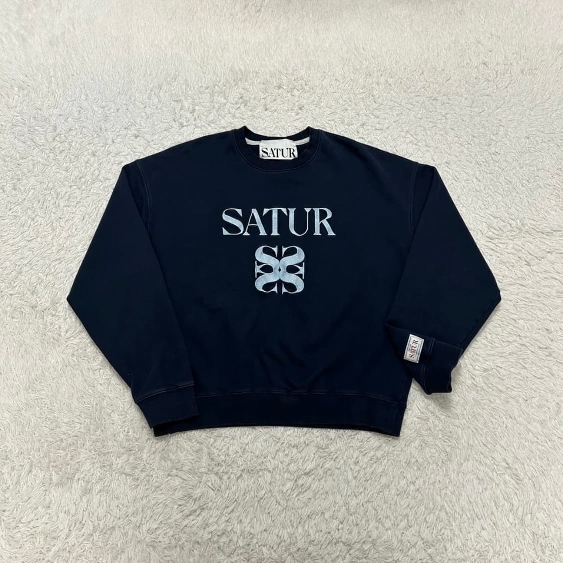 세터 클래식로고 맨투맨 상품이미지1