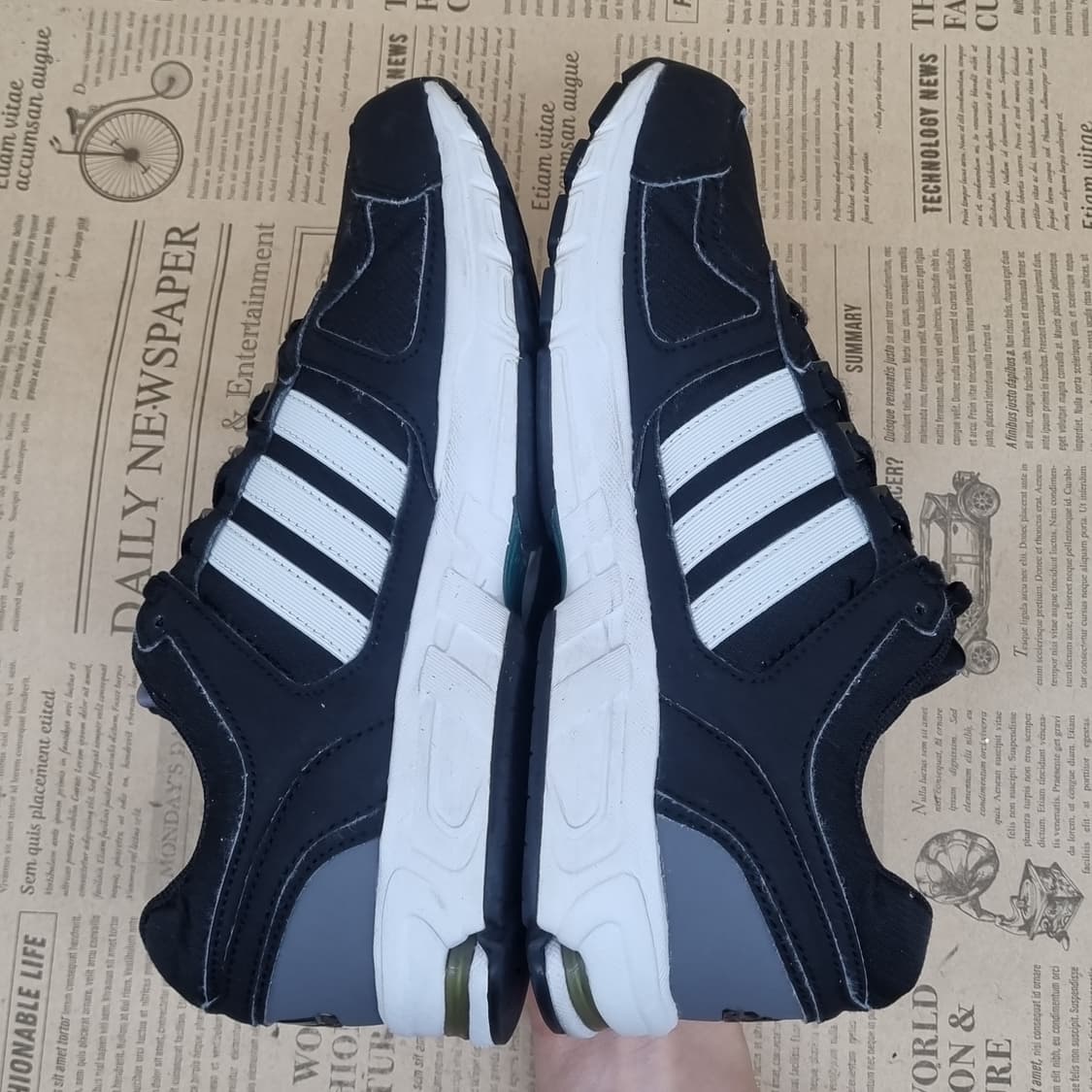 아디다스 이큅먼트10 운동화245 상품이미지5