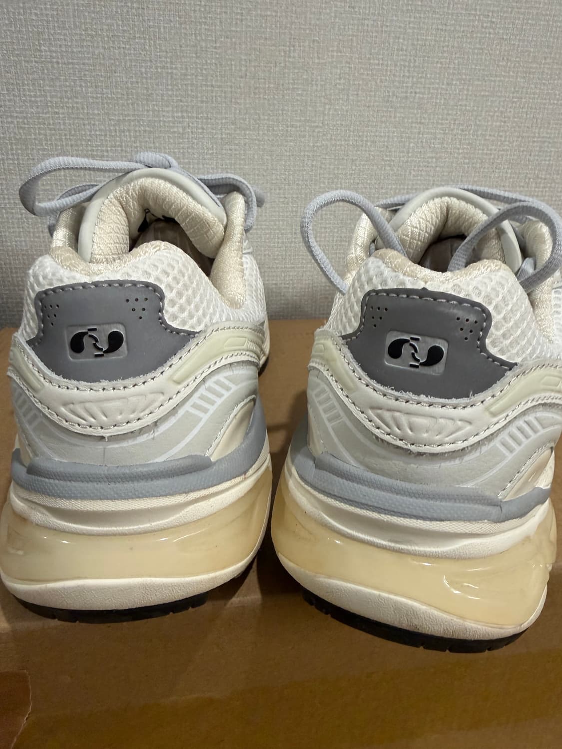 자라 오리진 런닝화  상품이미지7