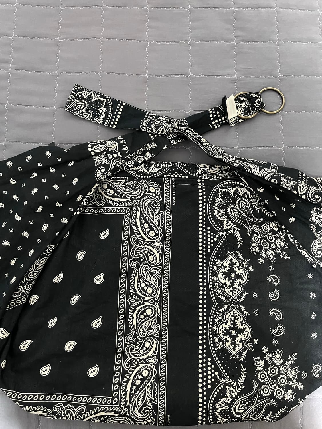 캐피탈 거즈 랫 브랜드 반다나 패치워크 패턴 트랜짓 스너프킨 백 블랙 상품이미지3