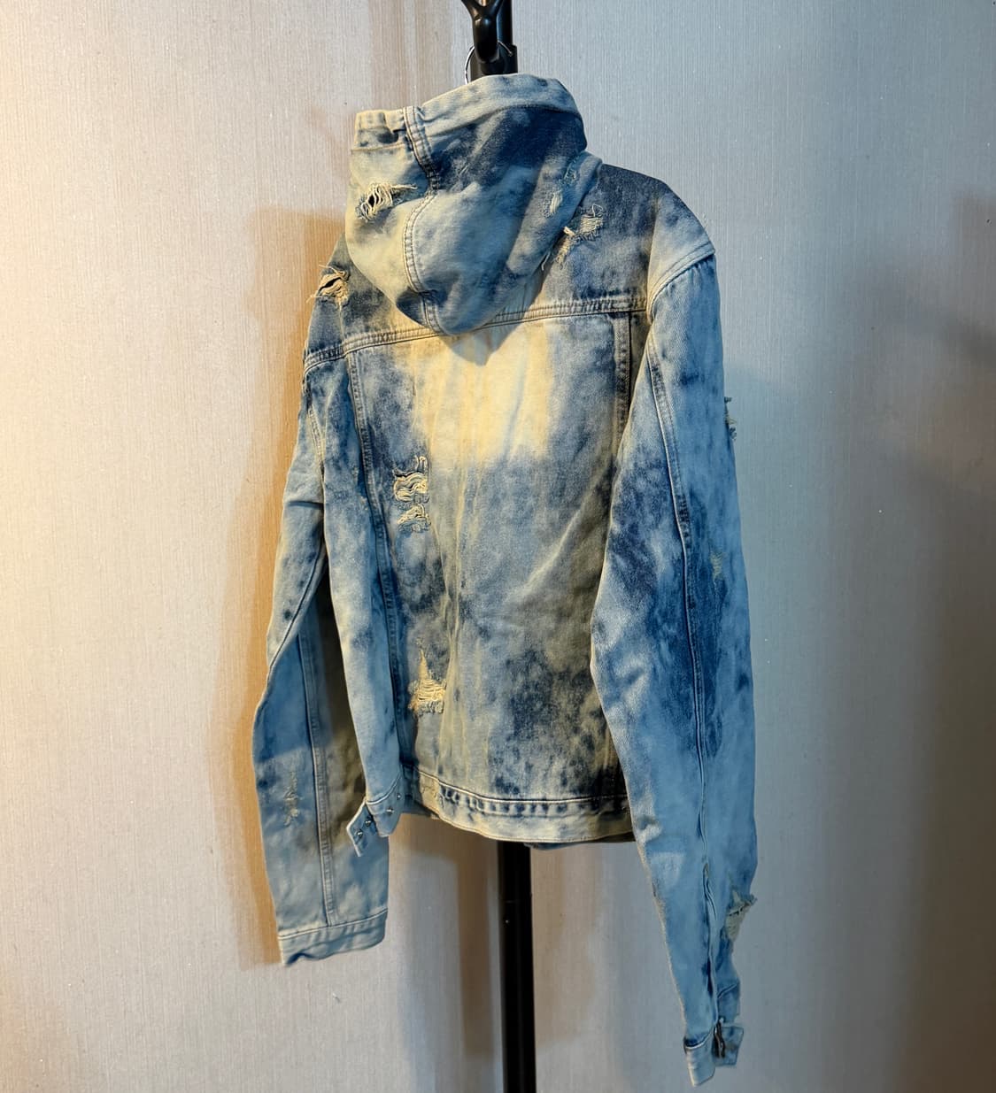 떠그클럽 데미지 데님 크롭 후드자켓 상품이미지1