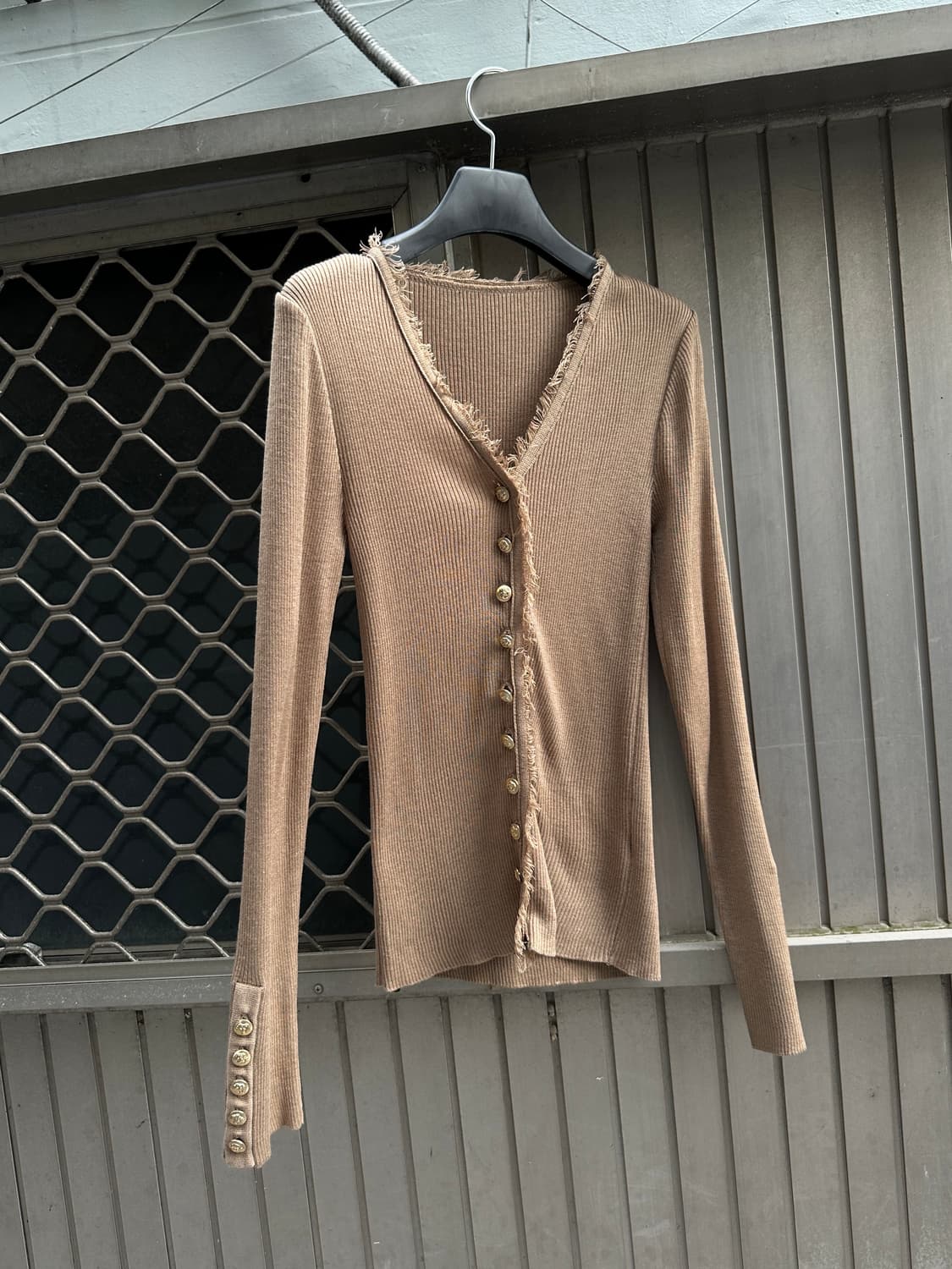 Vintage tassel button cardigan 상품이미지5
