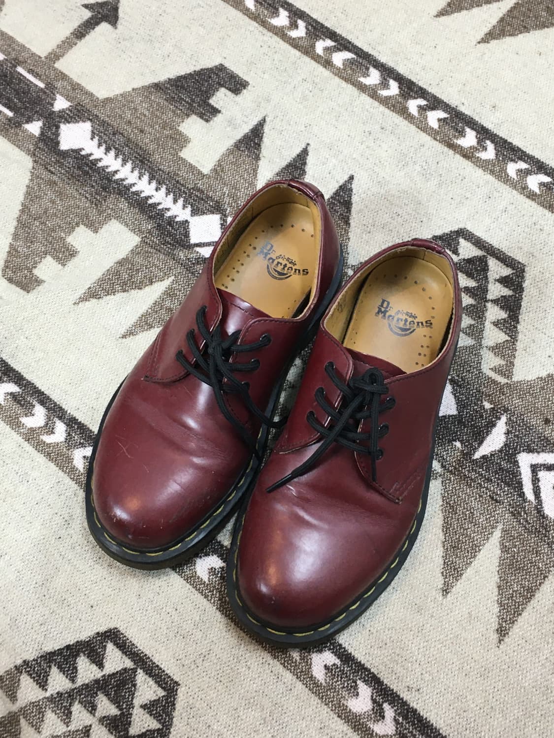 닥터마틴 1461 체리레드 240 상품이미지2