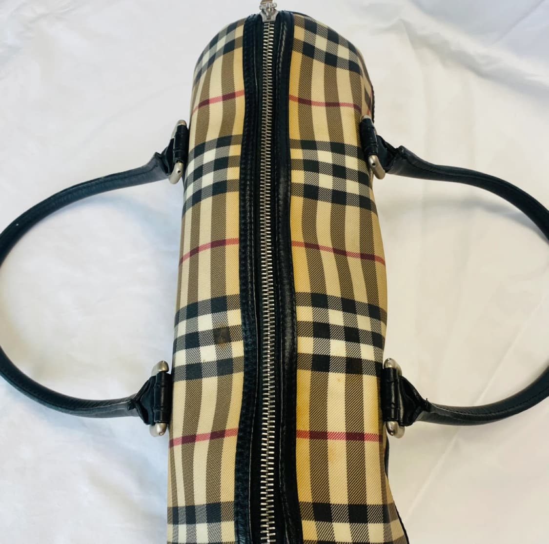 버버리 노바체크 원통백 상품이미지8