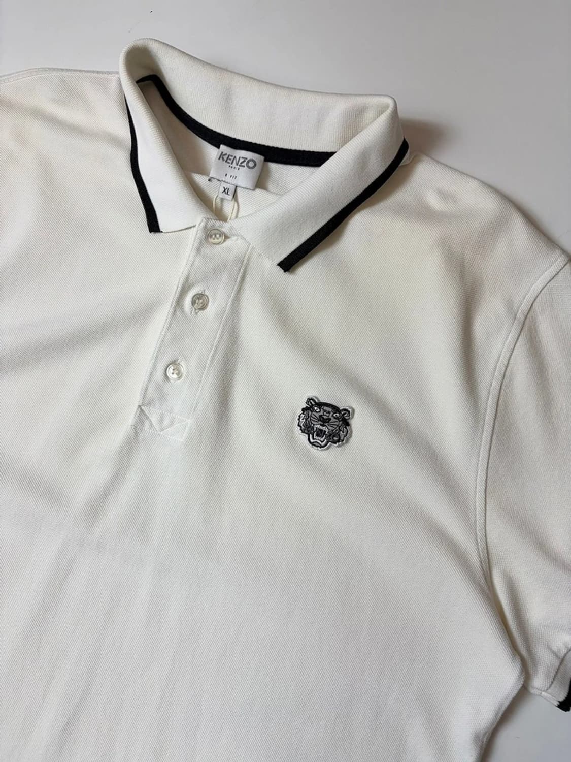 겐조 KENZO 타이거 자수 반팔 폴로 티셔츠 PN9574 상품이미지3