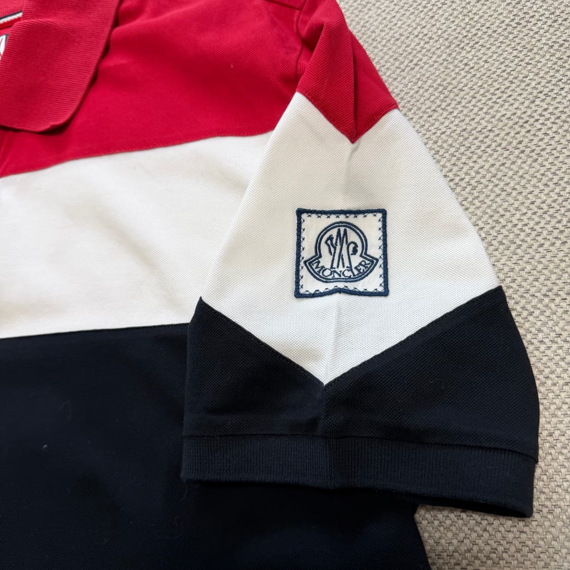 몽클레어 감마블루 삼색 폴로 반팔티 상품이미지2