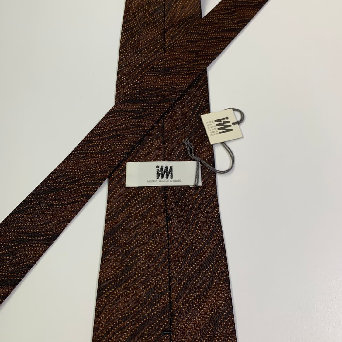 이세이미야케 택 달린 미사용품 명품넥타이 100실크 8.8cm 상품이미지5