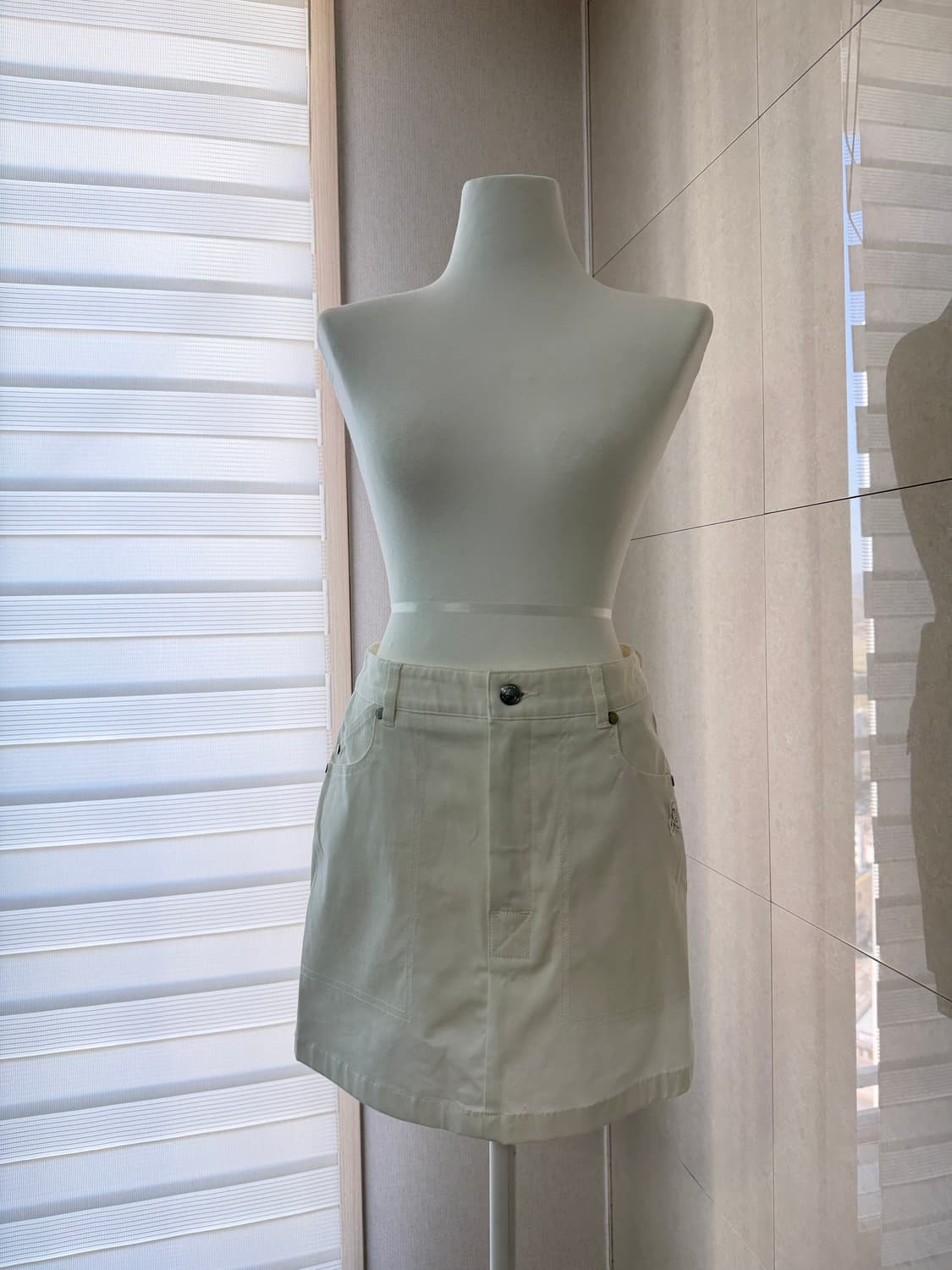 마크앤로나 아이보리 스커트 치마 S 상품이미지1