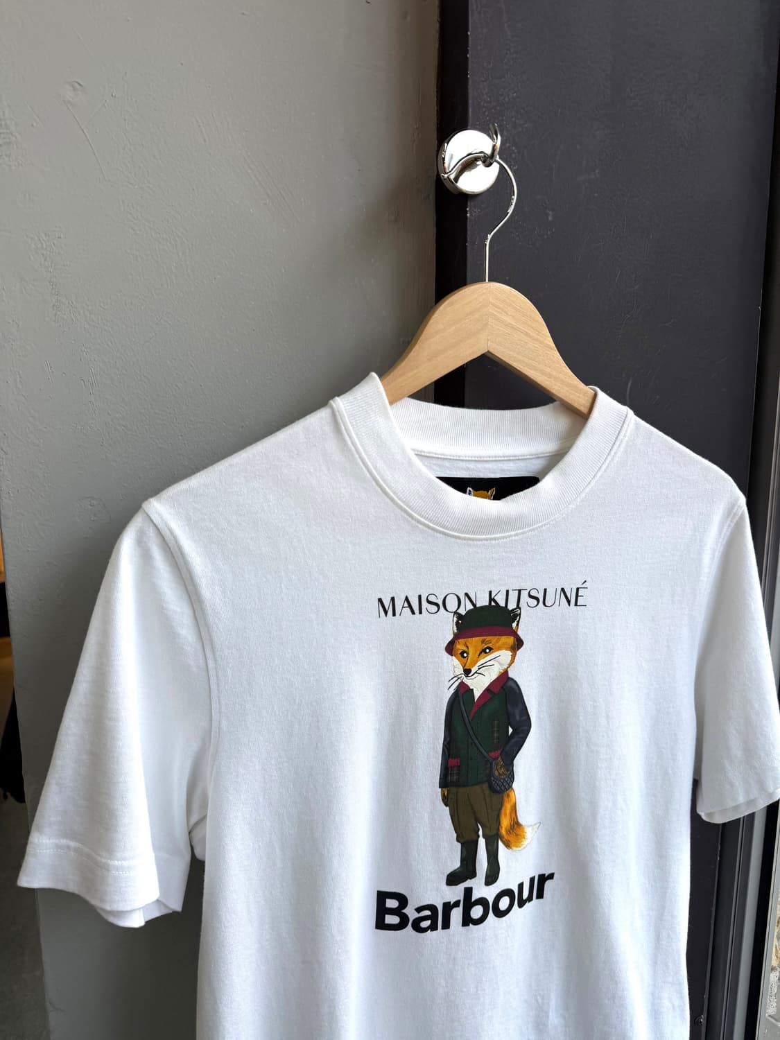 S/ 메종키츠네 X 바버 23FW 폭스 반팔 상품이미지4
