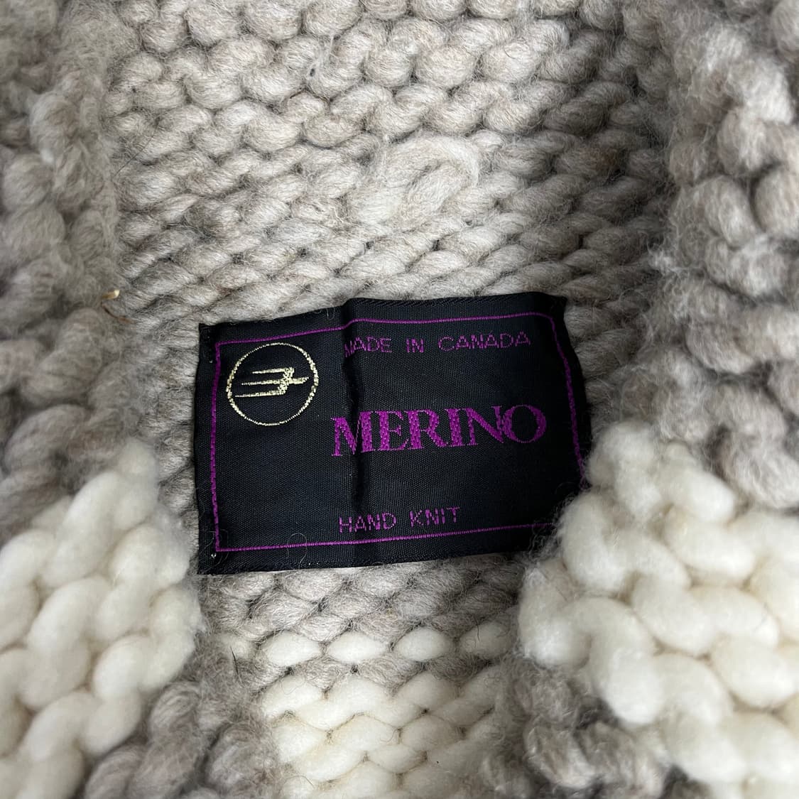 [MERINO Canada] 캐나다 메이플버튼 코위찬 가디건 상품이미지4