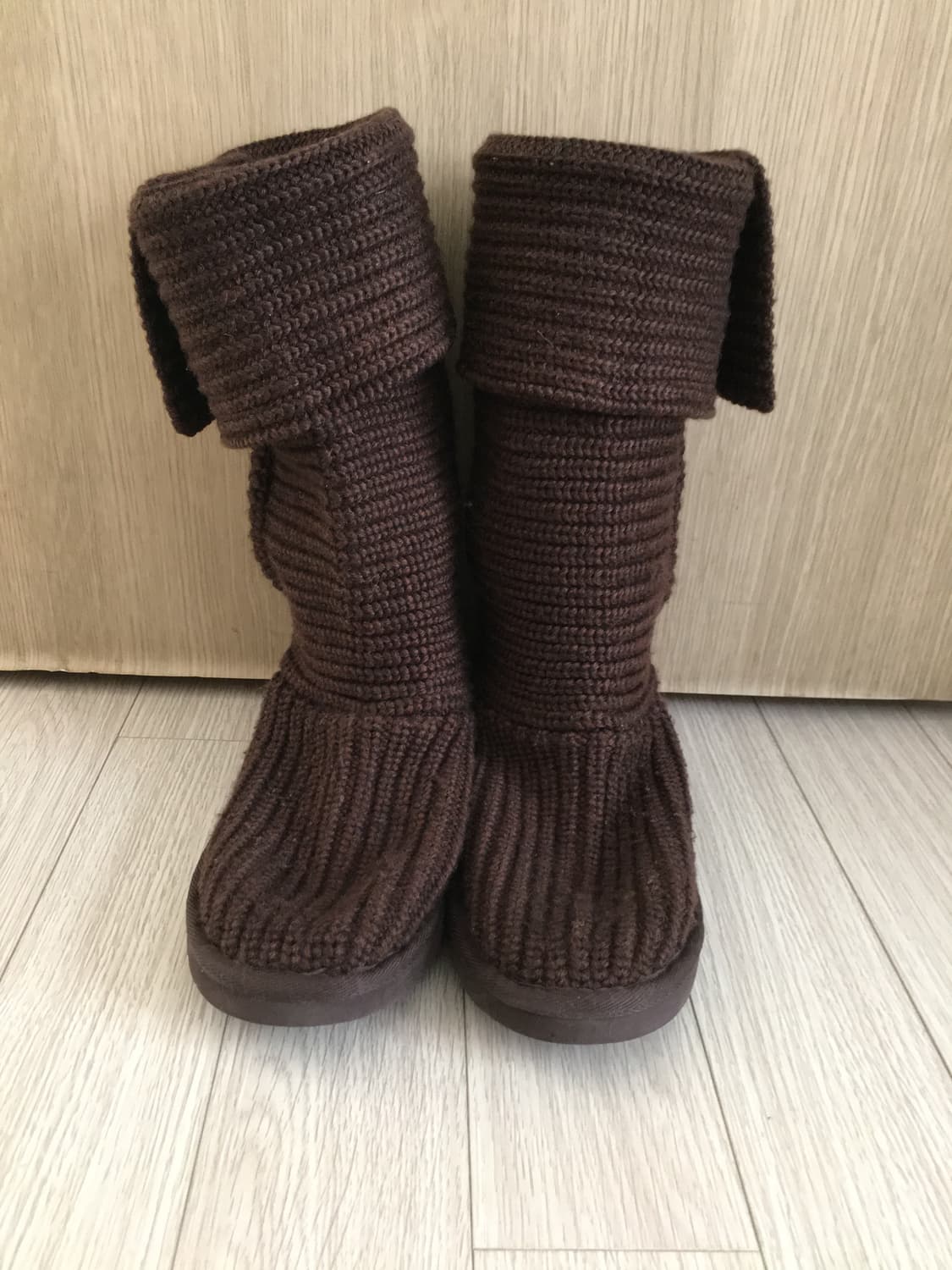 Ugg cardy boots brown 상품이미지7