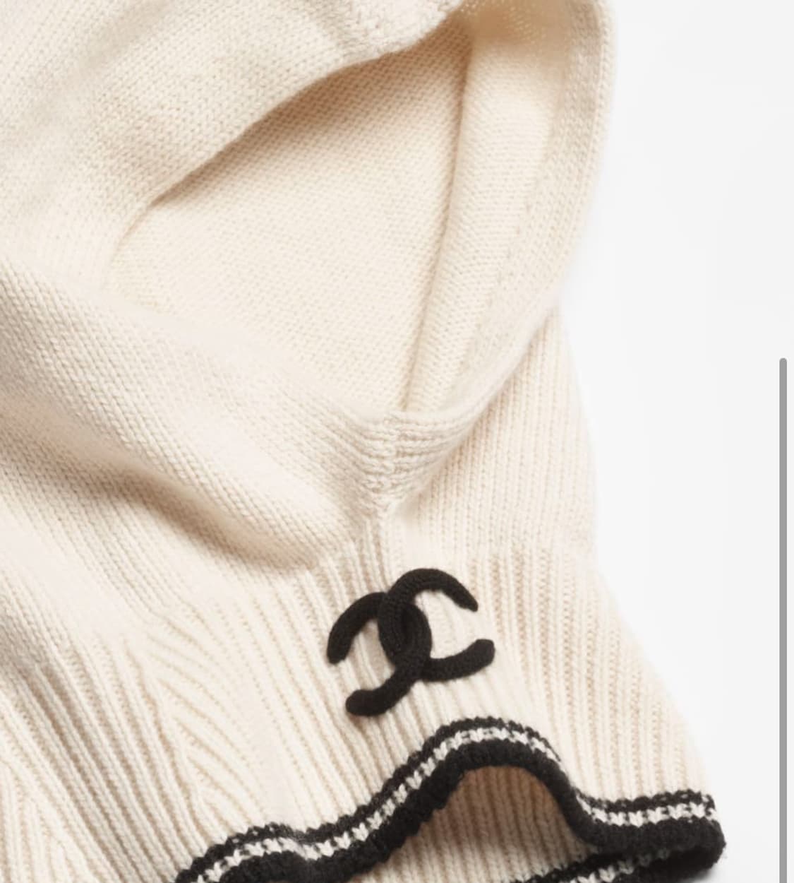 (새상품)샤넬25/26바라클라바 상품이미지3