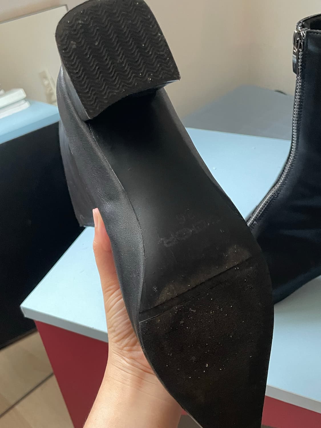 오도어 지퍼 부츠 블랙 36 상품이미지2