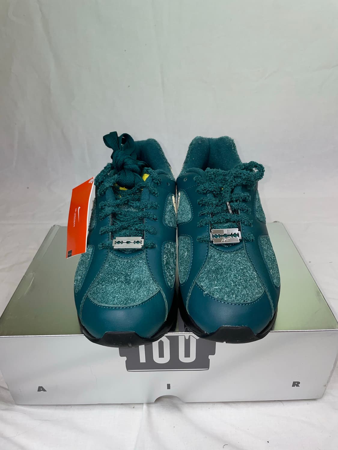 270) Nike x Apron Records Air 180 Dark A 상품이미지1