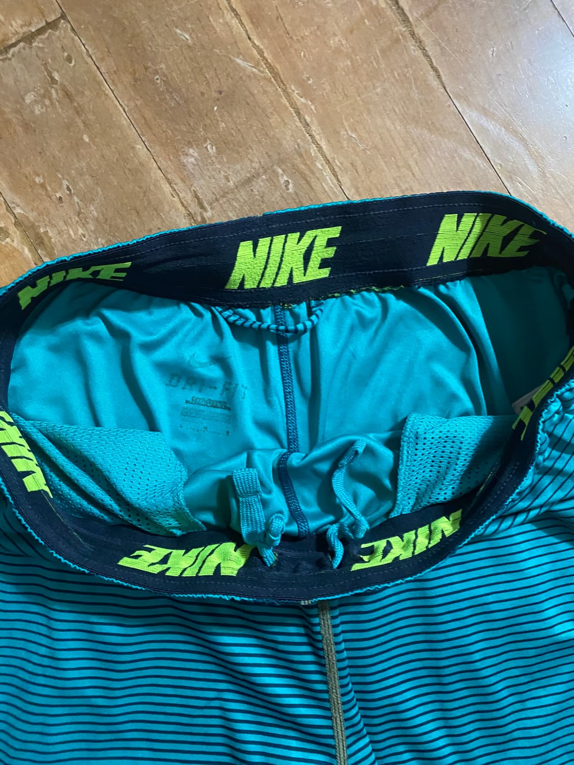 나이키 드라이핏 트레이닝 반바지 L  (32) 상품이미지2