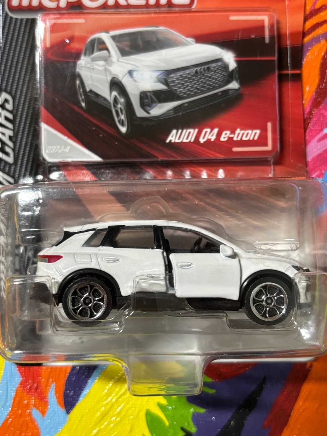 미개봉) 아우디 q4 e트론 다이캐스트 마조렛 인테리어 소품 디오라마 상품이미지6