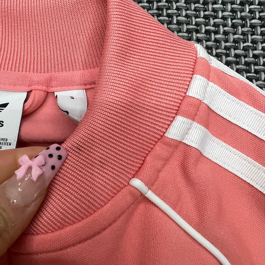 착샷O 아디다스 피치코랄 져지 상품이미지3