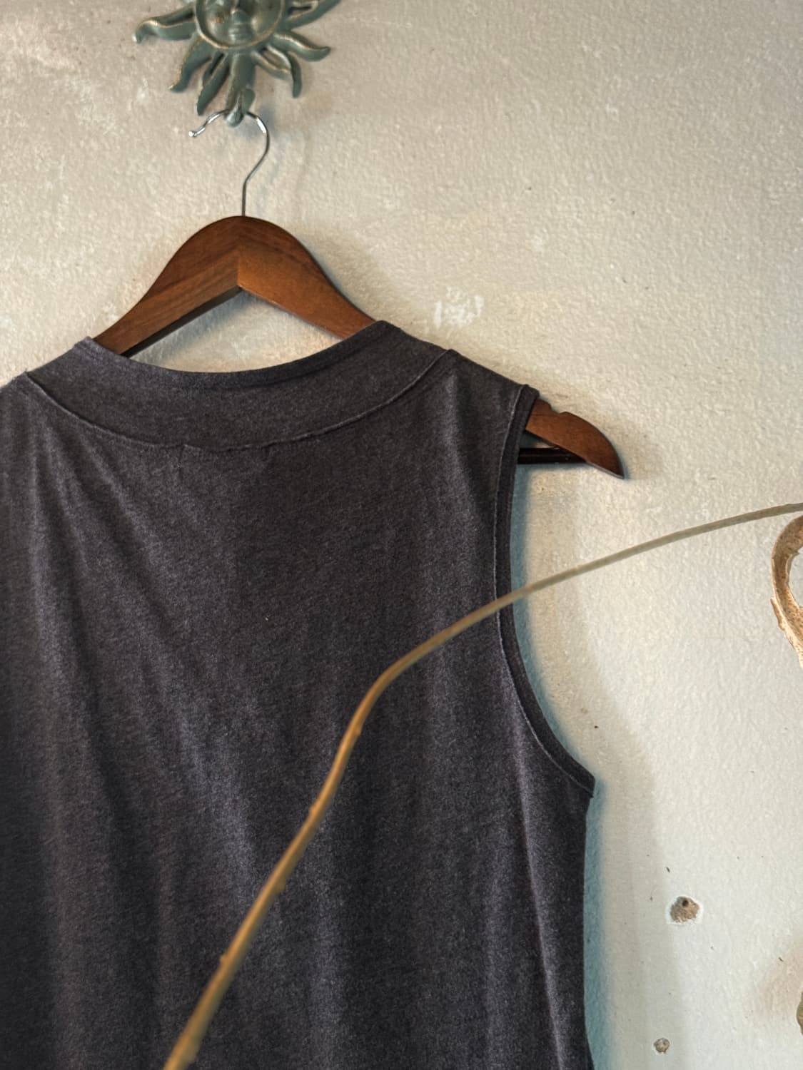 44-55 ) i+mu Patch Flower Sleeveless 상품이미지6