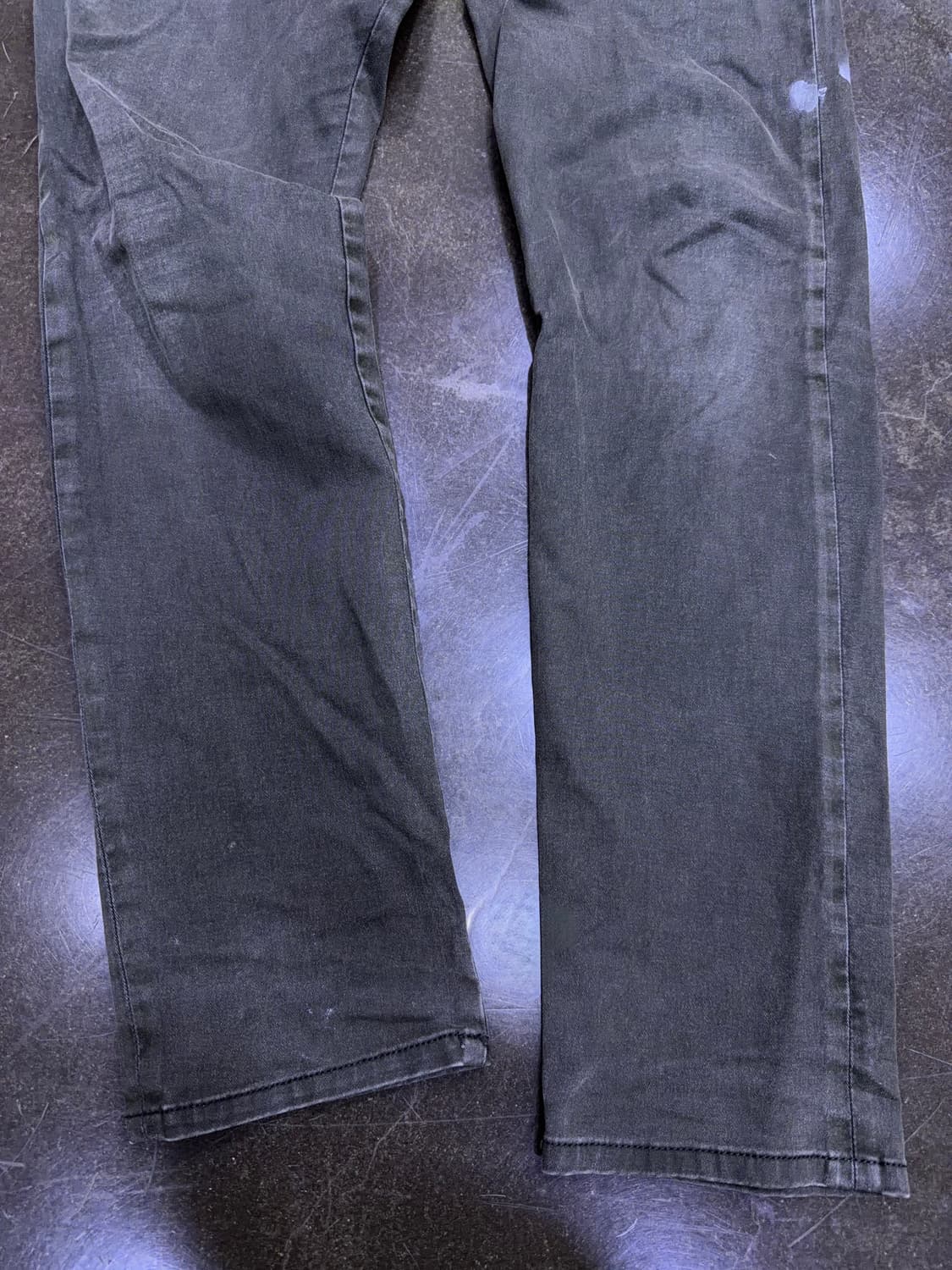 디젤 D-Bazer 빈티지 워싱 페인팅 테이퍼드핏 코튼팬츠 30 상품이미지6