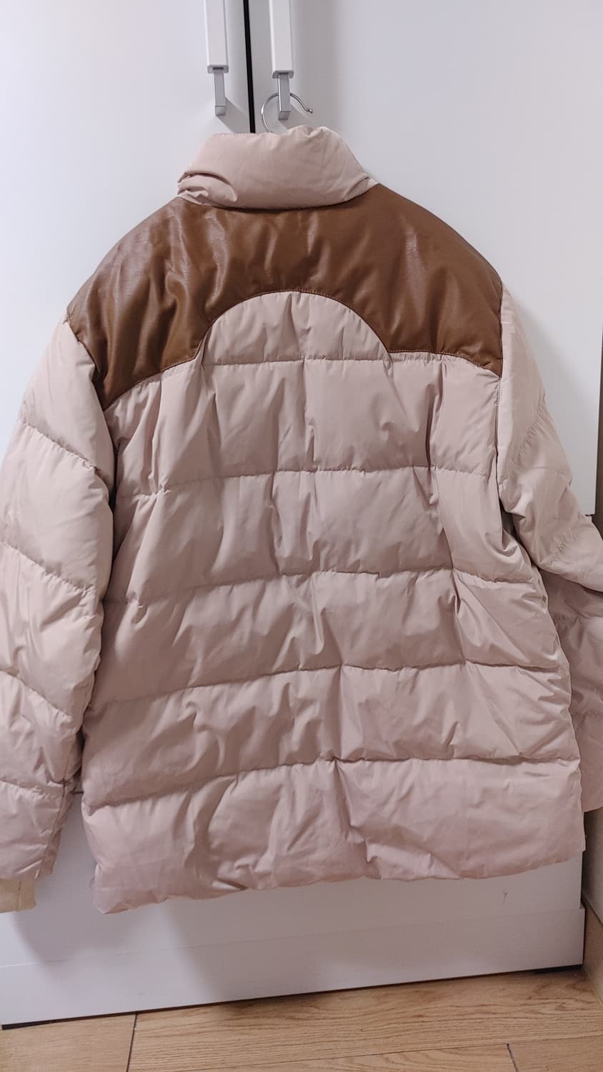 쉐비뇽 덕다운 가죽포인트 패딩 110 상품이미지2