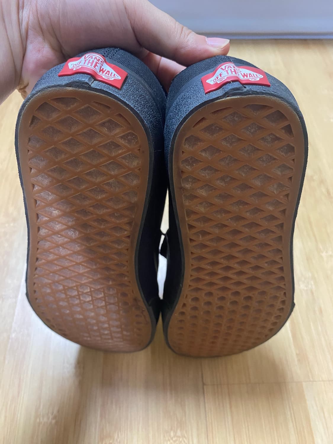 [VANS] 반스 어센틱 올블랙 스니커즈 255사이즈 상품이미지4