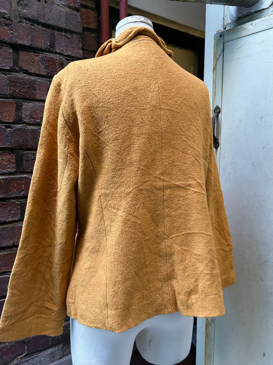 2000s JPN 니혼진 옐로우 오리엔탈 자켓 상품이미지3