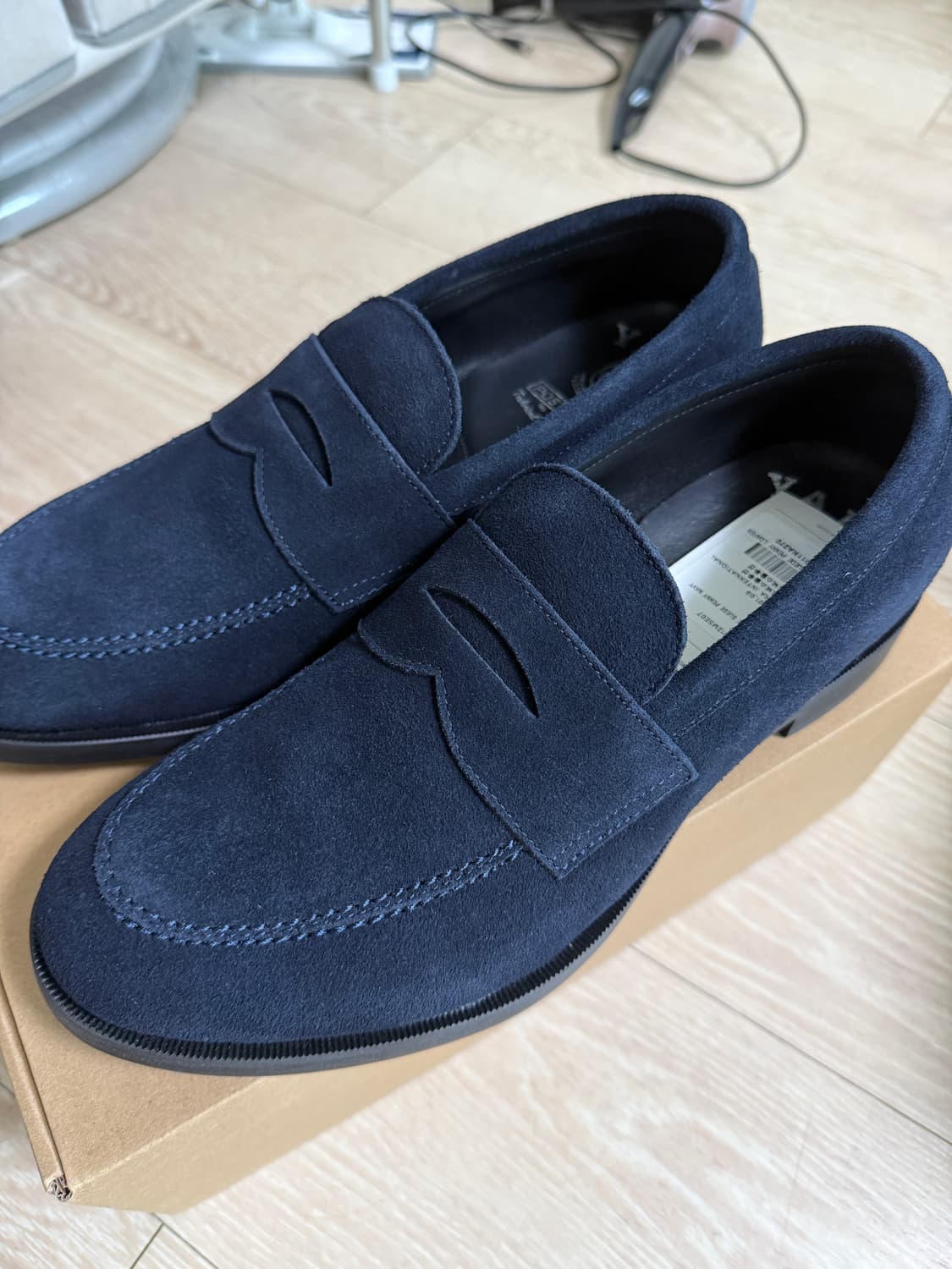 포스트맨 x Yale 페니로퍼 네이비 상품이미지1