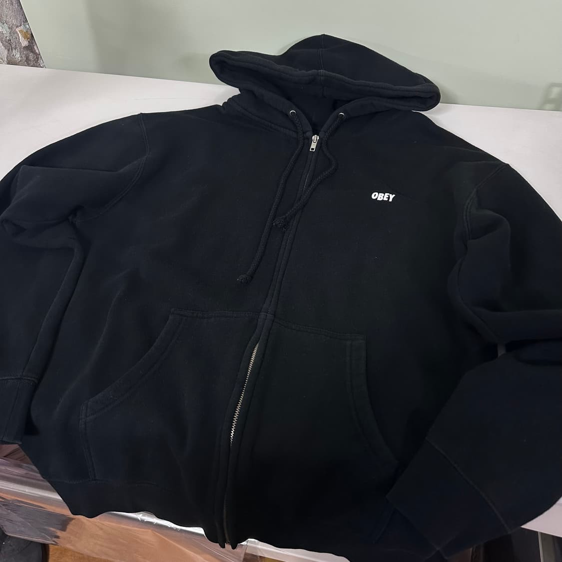 M 오베이 블랙 백로고 후드집업 상품이미지2