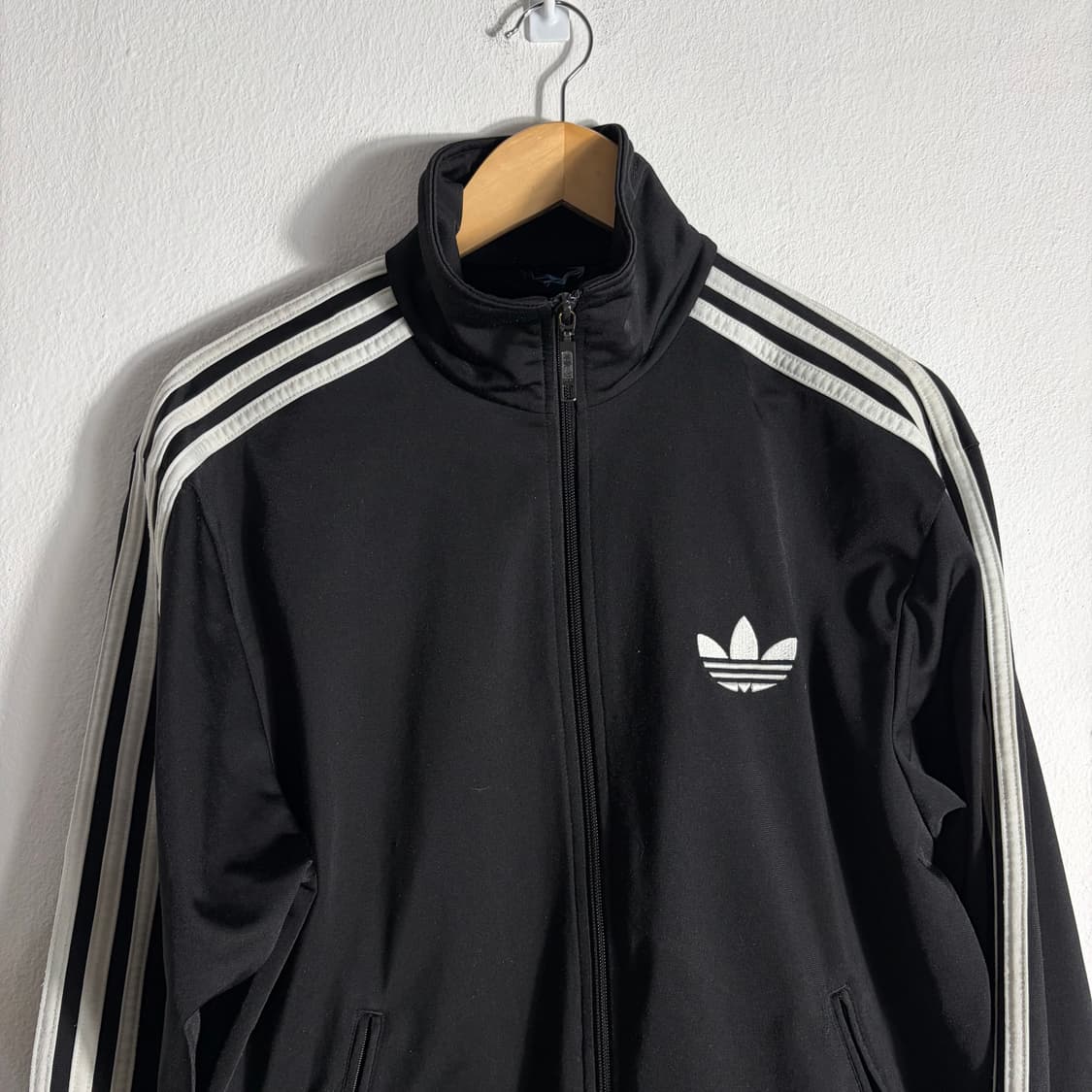 아디다스 파이어버드 블랙 트랙탑(100) 상품이미지3