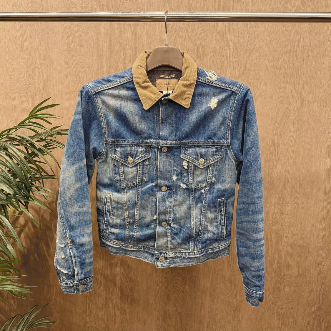 데님 앤 서플라이 데님 자켓 코듀로이 카라 디스트로이드 워싱 디테일 블루 상품이미지1